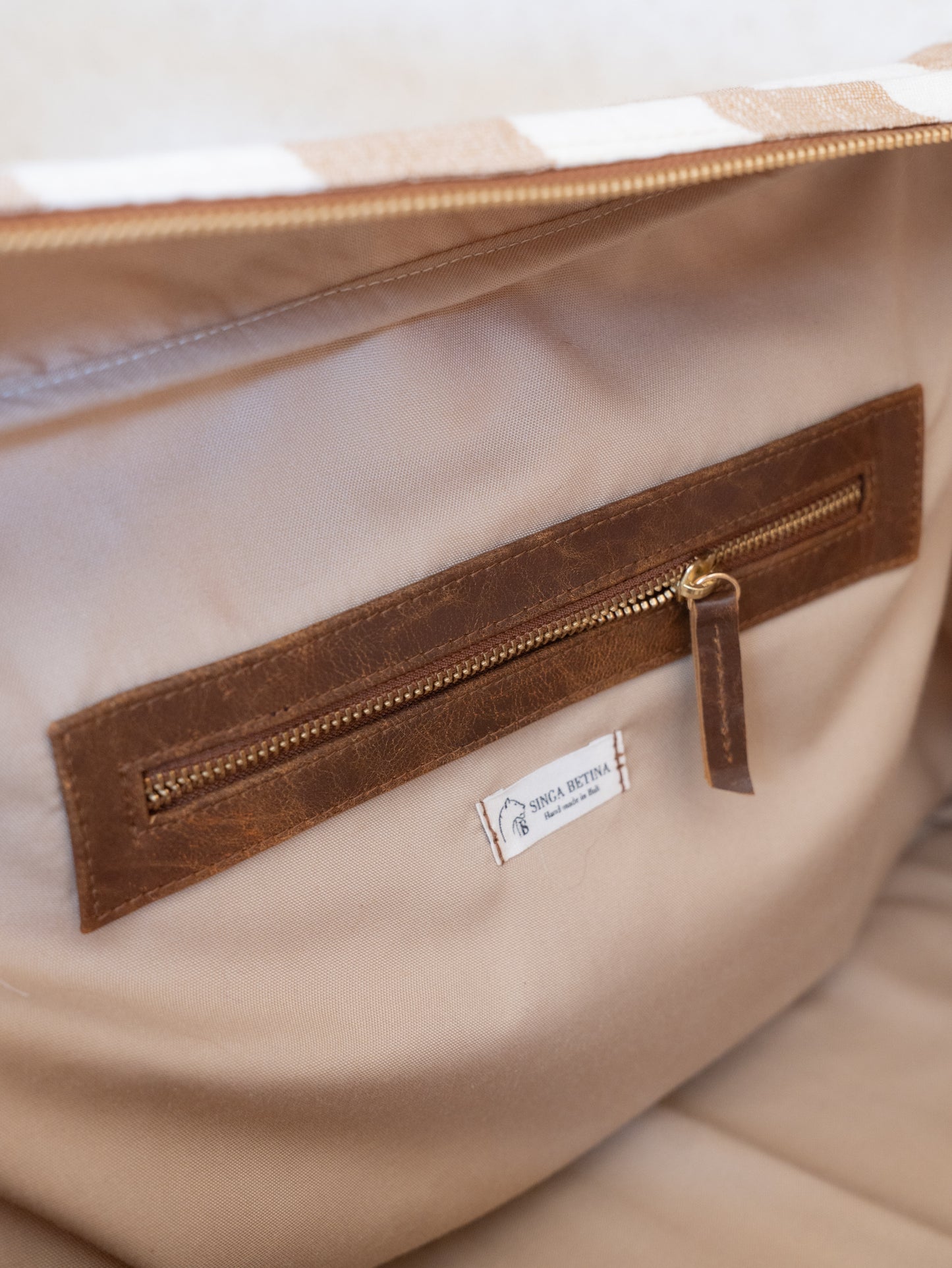 Weekend duffle bag