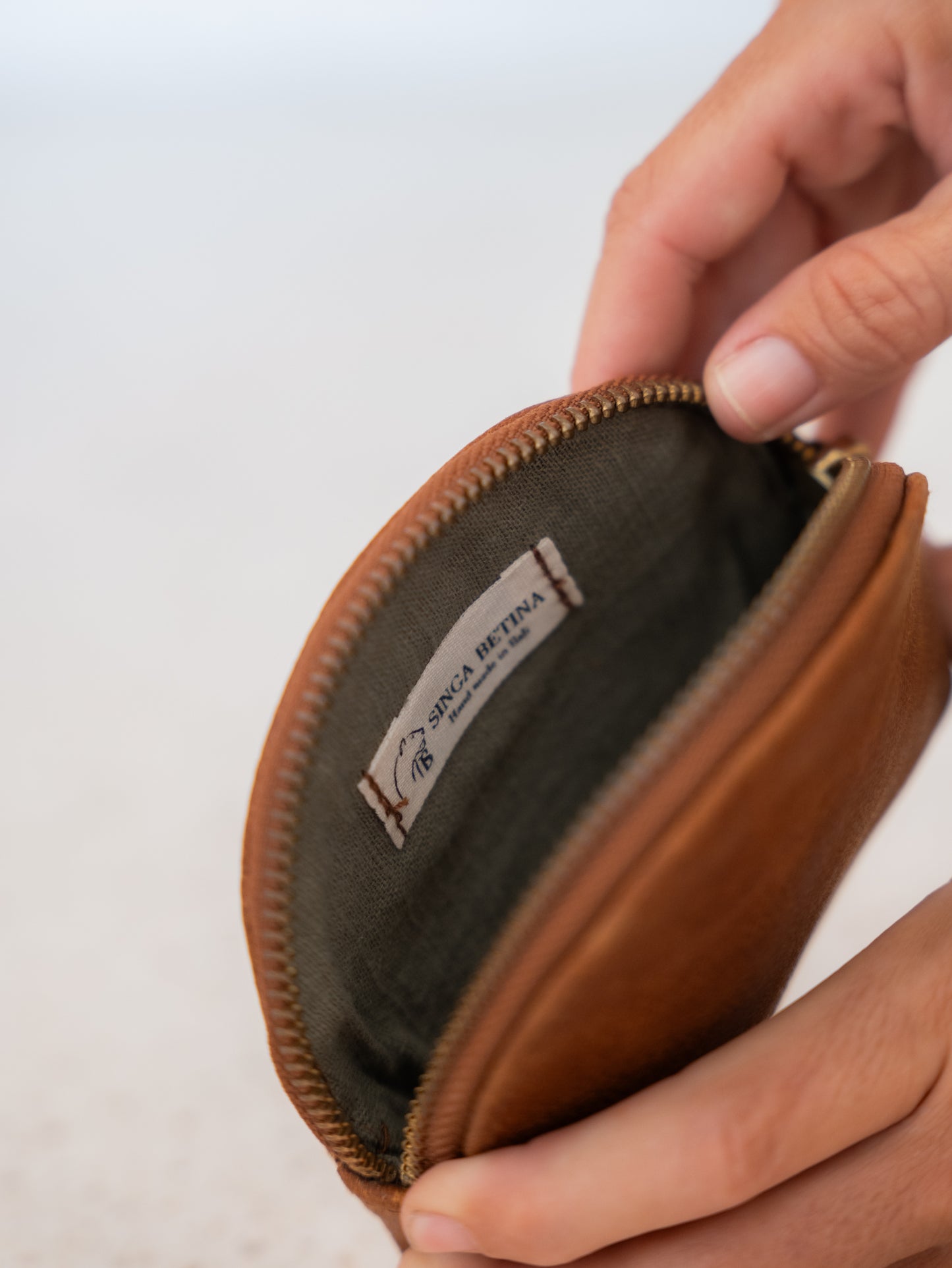 Round wallet